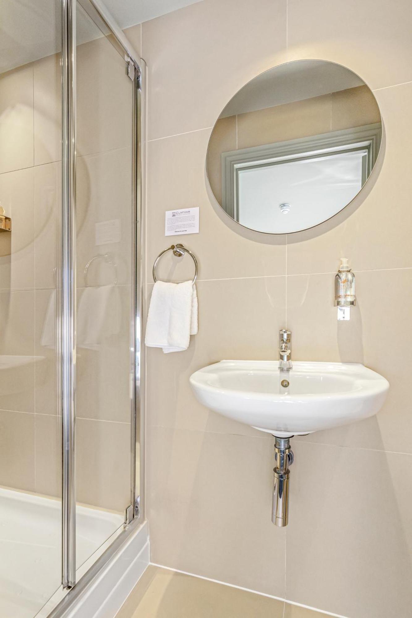 Clapham Guest House London Ruang foto