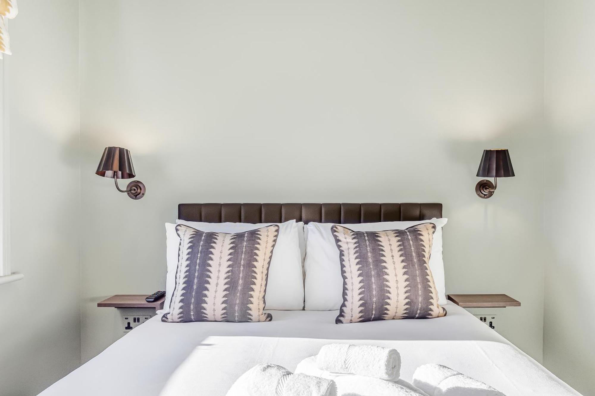 Clapham Guest House London Bagian luar foto