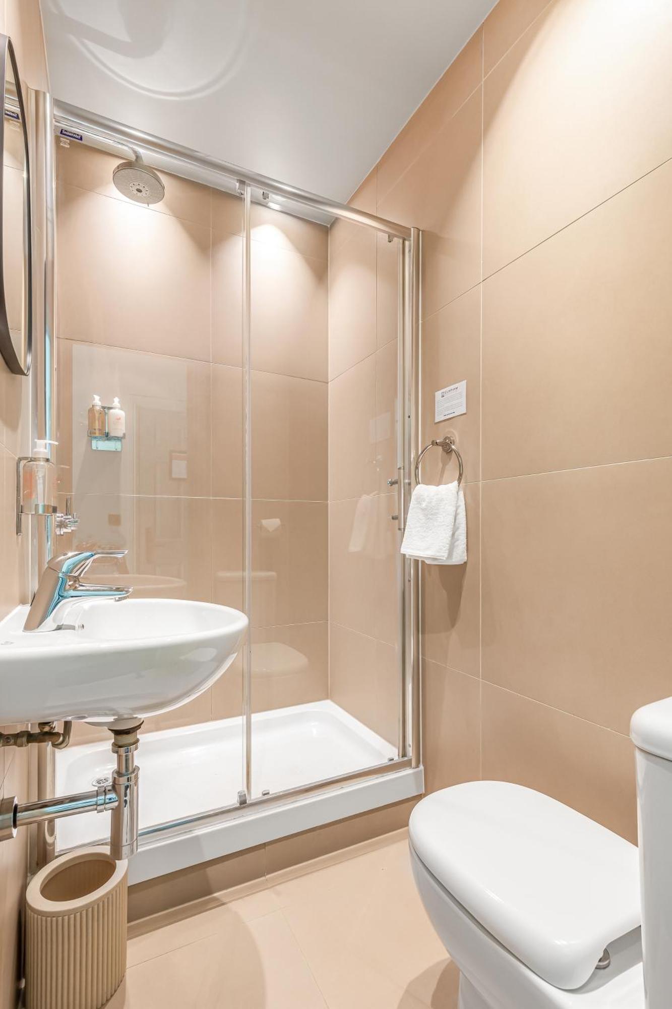 Clapham Guest House London Bagian luar foto