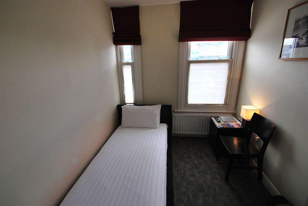 Clapham Guest House London Bagian luar foto